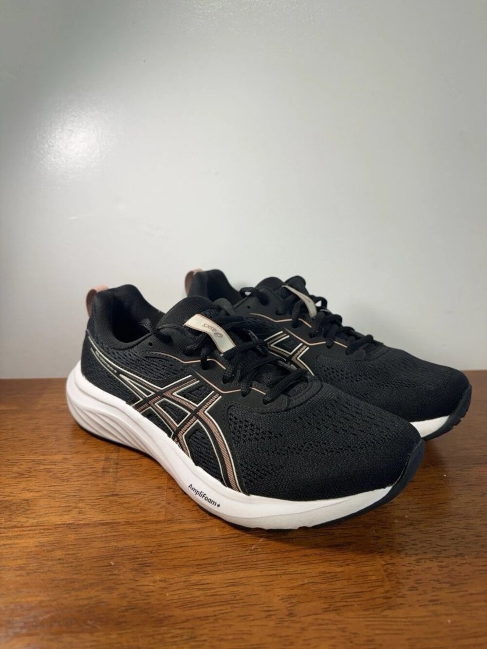 ASICS Gel Contend 9 Women’s Size 8 Black Apricot Running Shoes 1012B681